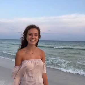 Meet your Posher, Riley